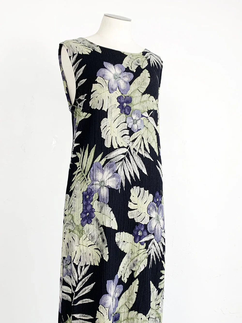 DC Crinkle Rayon Sleeveless Tropical Print Dress