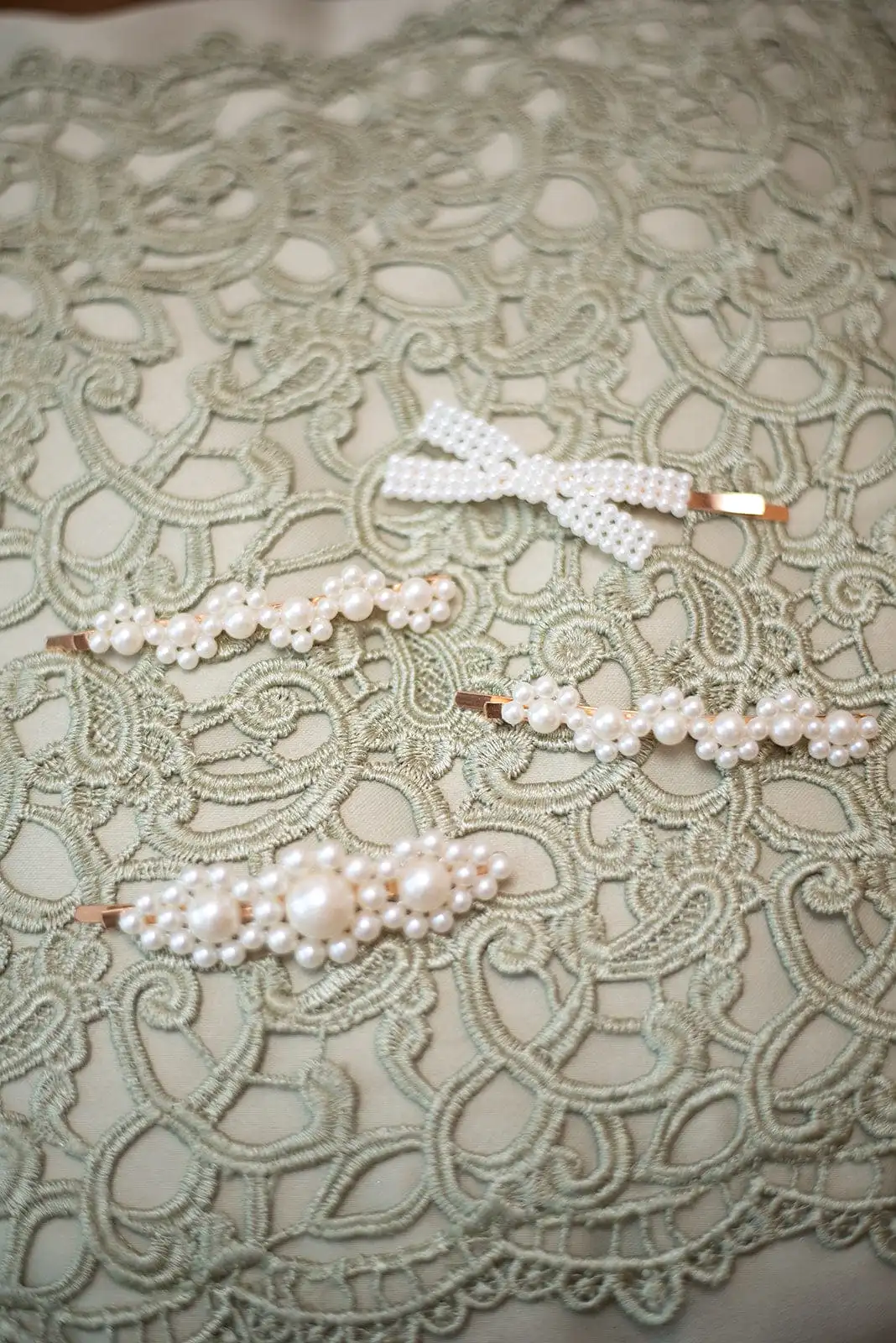 Pearl Beaded Hair Clip Set