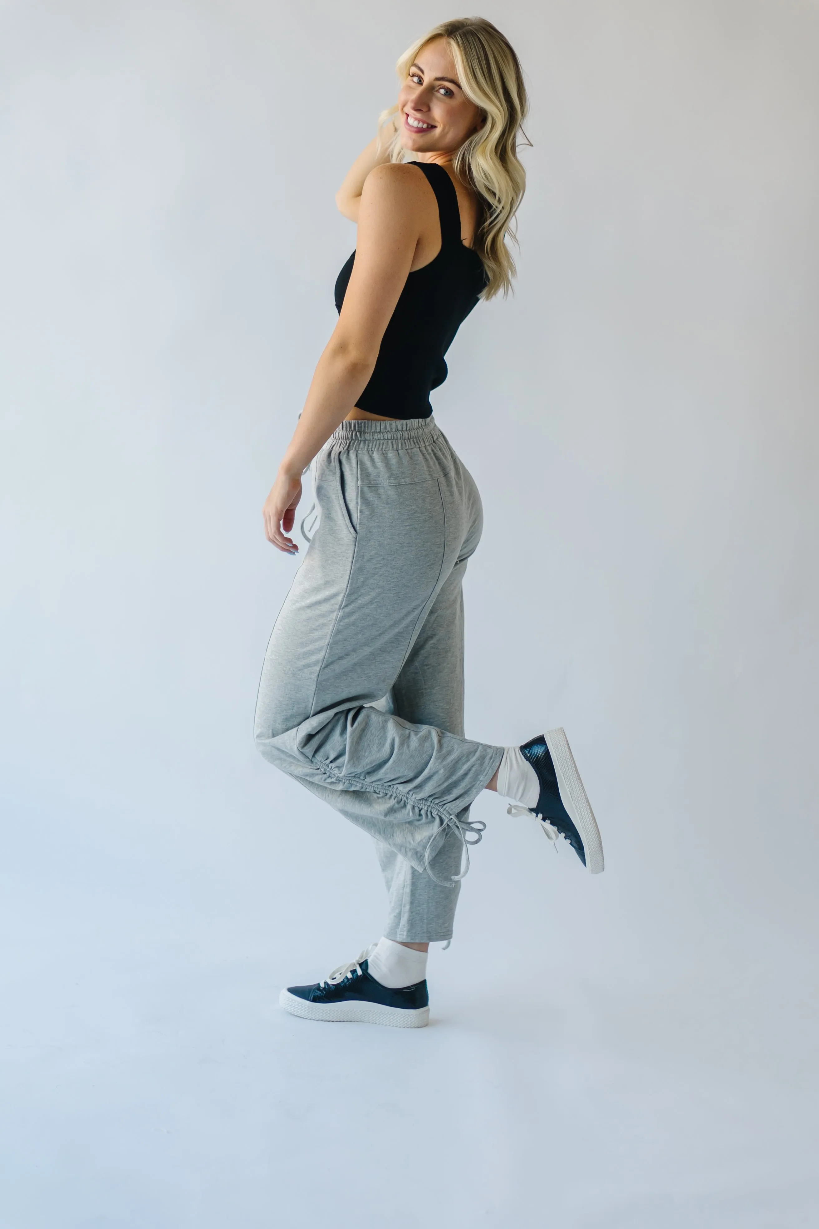 The Linden Straight Leg Adjustable Strap Pant in Heather Grey